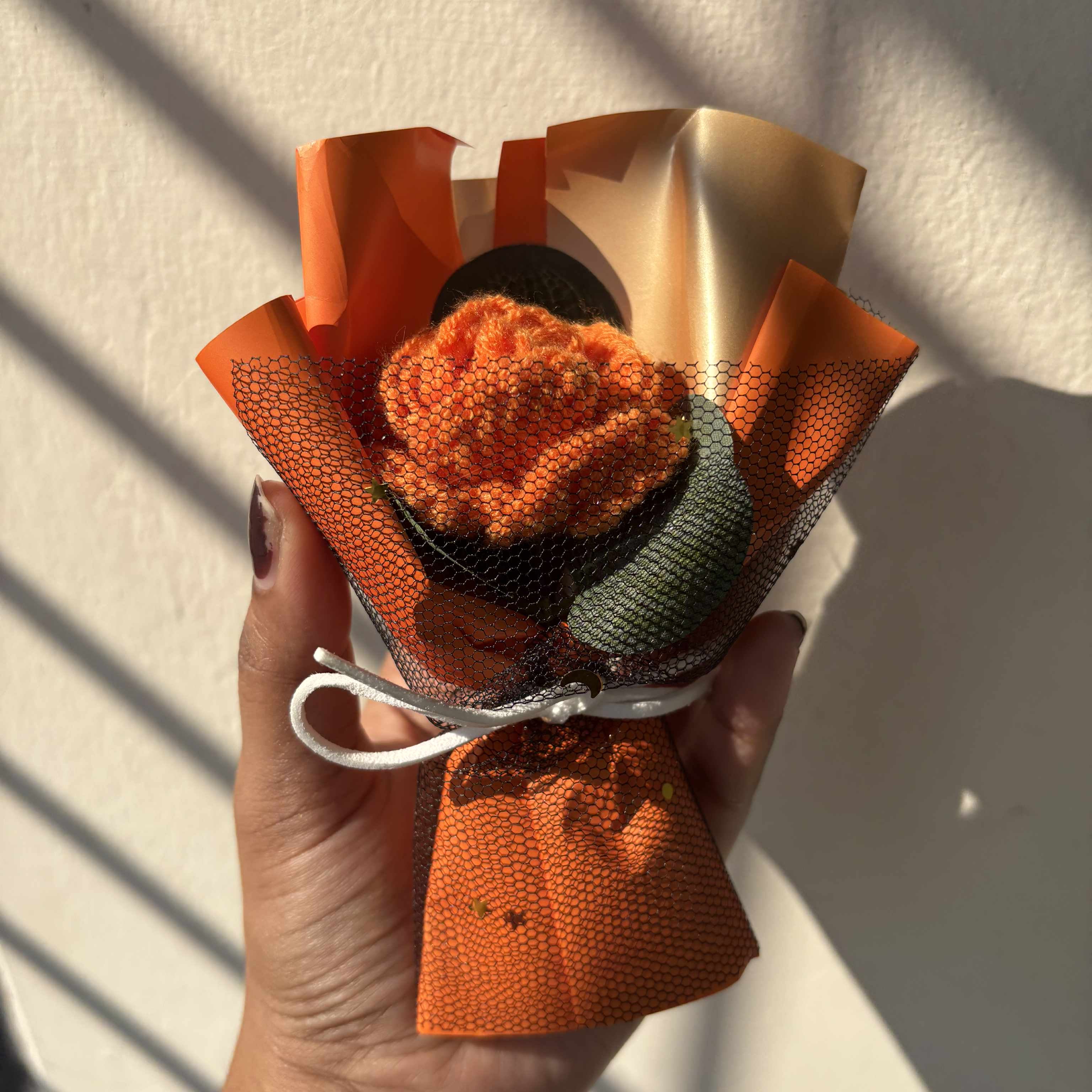 Crochet mini flower