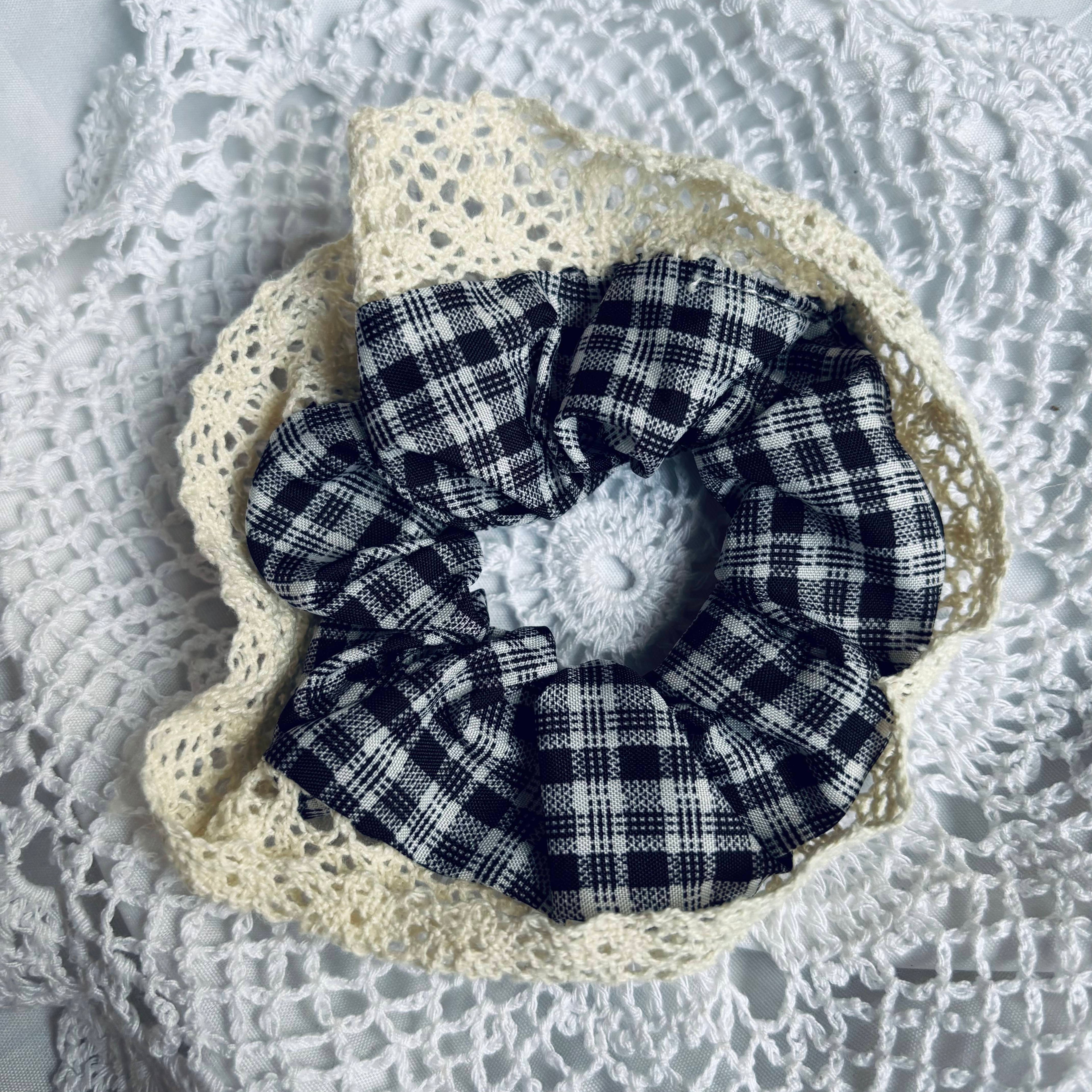 Aesthetic Scrunchie's