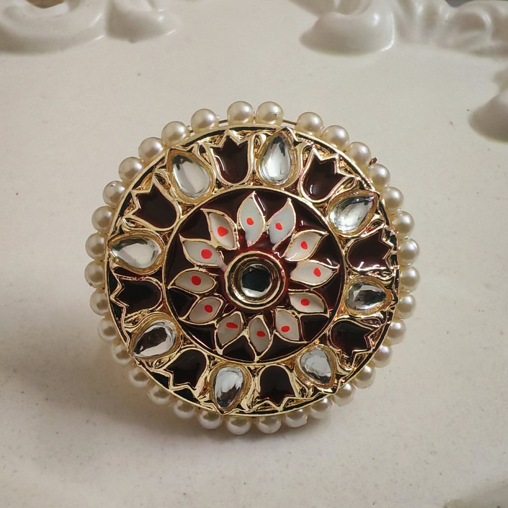 Traditional Old Type Rings Traditional Ring – Vintage Design & Gift-Ready Antique Jewelry – Prezento